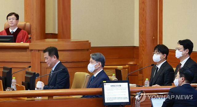 조지호 경찰청장 탄핵 심판 첫 변론기일 피청구인측