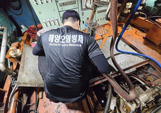 해양오염 취약선박 실태조사 벌이는 제주해양경찰