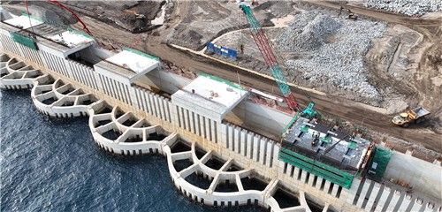 케이슨 설치가 완료된 모습