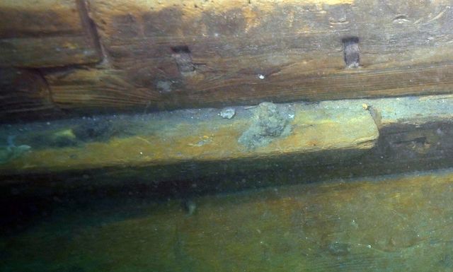 마도 4호선 쇠못 사용 흔적