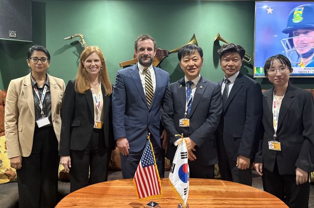G20 보건장관 회의 참석한 이형훈(오른쪽에서 세 번째) 복지부 2차관