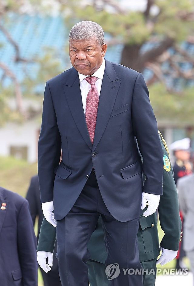 지난해 방한한 앙골라 주앙 로렌수 대통령