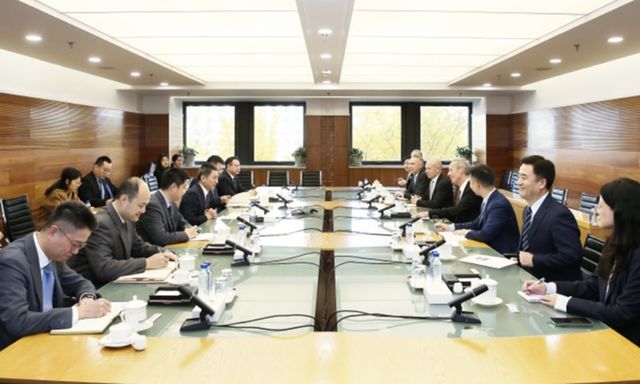 리청강 부부장, 미 기업인들과 회동