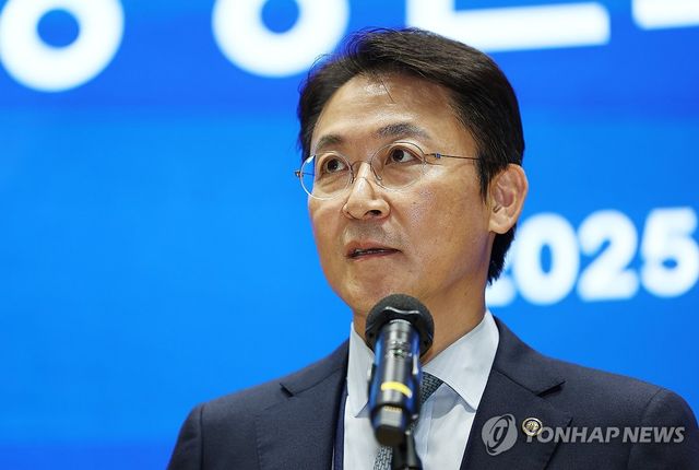 발언하는 권대영 금융위 부위원장