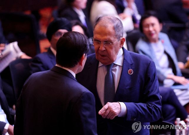 마코 루비오 미 국무장관과 만난 세르게이 라브로프 러시아 외무장관