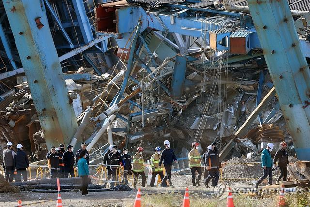 발파 후 수색 재개를 위한 현장 확인