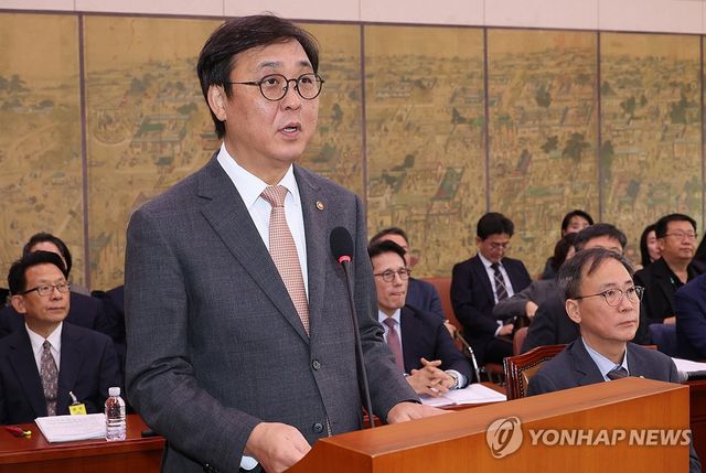 2026년도 예산안 관련 제안설명하는 최휘영 장관