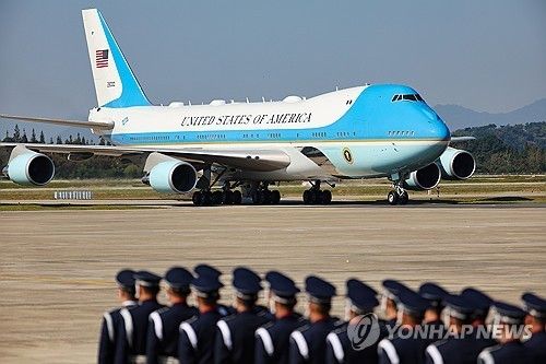 세계에서 두번째로 비싼 군용기인 미 대통령 전용기 '에어포스 원'