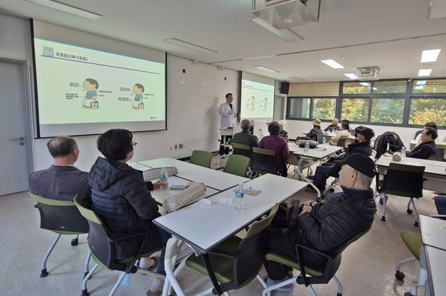 힐링캠프 강연 모습