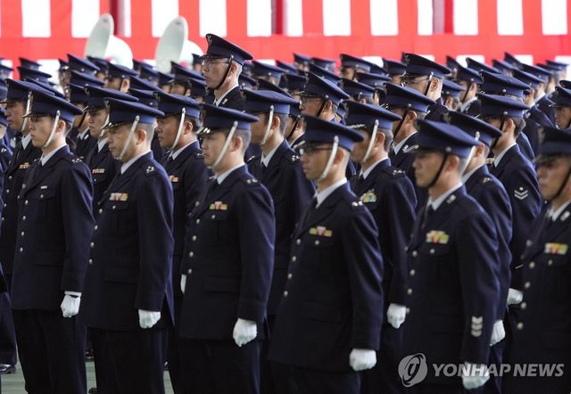 일본 자위대 대원