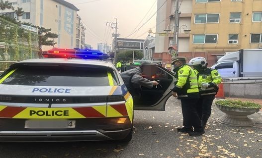 순찰차로 수험생 수송