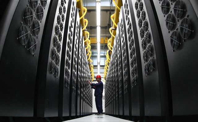 중국 구이저우성의 슈퍼컴퓨팅센터 데이터룸