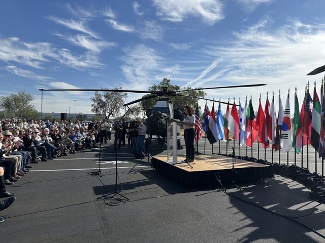 아파치 헬기 첫 비행 50주년 기념행사