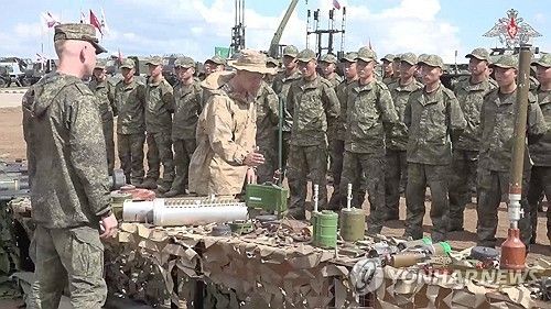 러시아 쿠르스크 지뢰제거 작업 투입된 북한 공병들