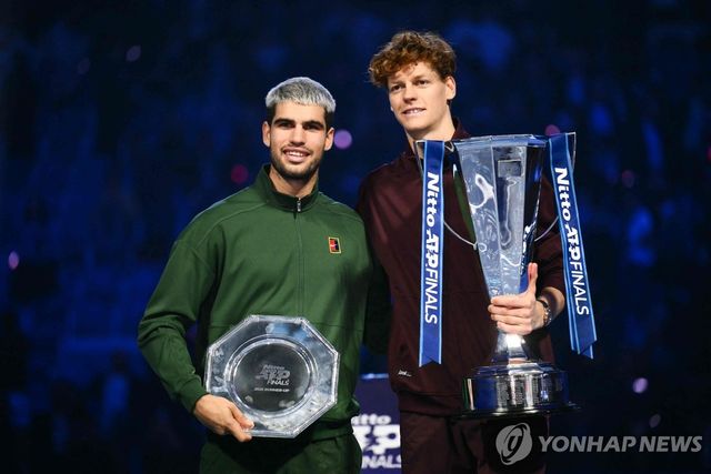 신네르(오른쪽)와 알카라스