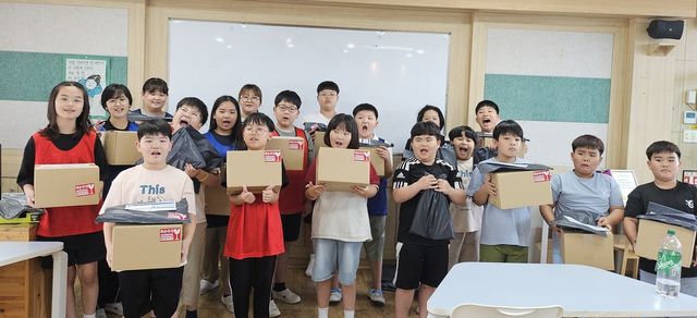 경남 김해 대감초교 학생