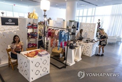 2023년 미국 플로리다 마이애미의 한 팝업스토어(이 기사와 직접적 관련은 없음)