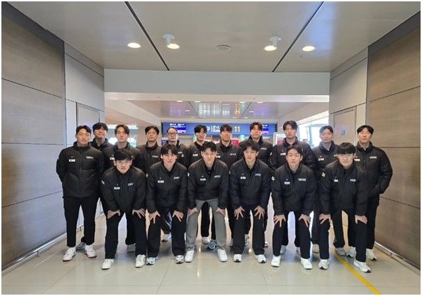 중국으로 출국한 남자 아이스하키 대표팀