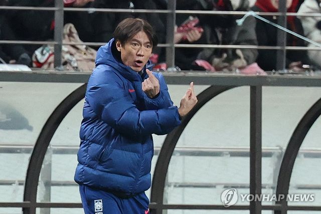 '중원 삭제' 홍명보호, 가나 1-0 잡고 3연승…이태석 결승 골