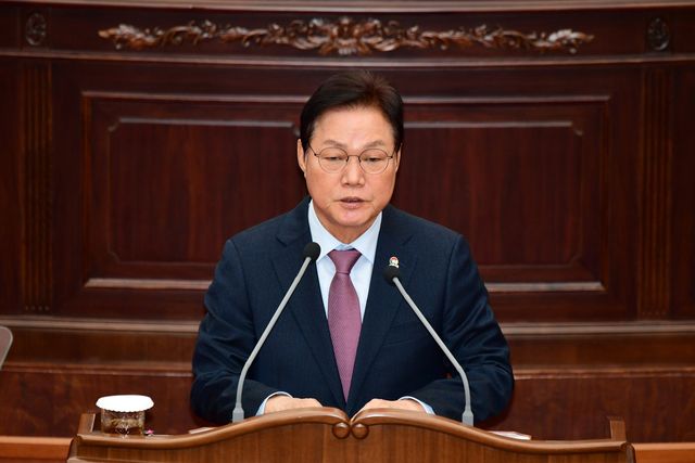 2026년도 예산안 시정연설하는 박완수 경남지사