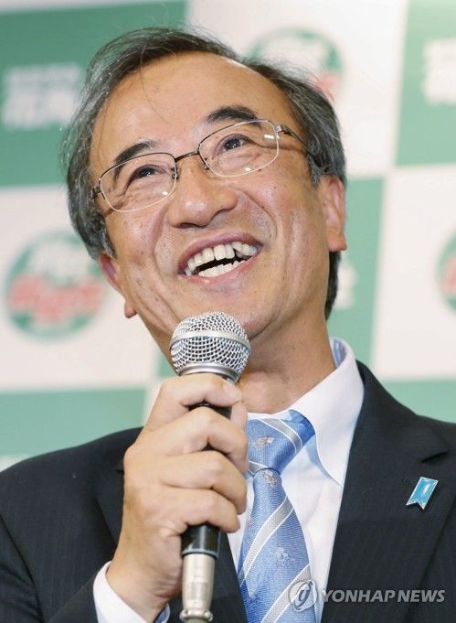 하나즈미 히데요(花角英世) 니가타현 지사