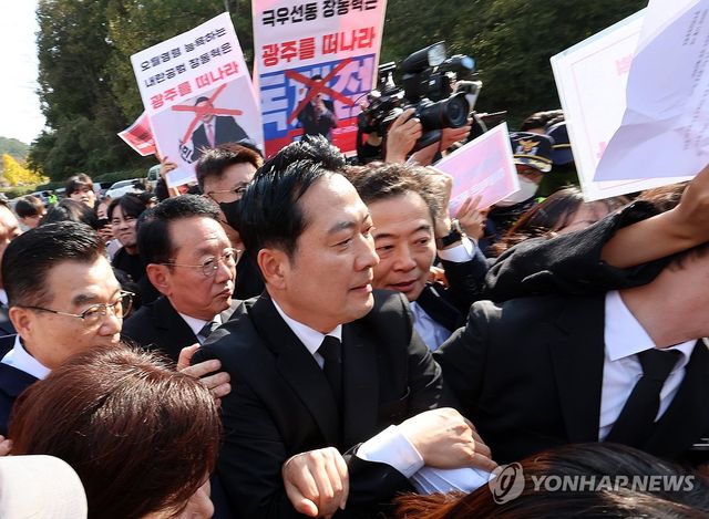 5·18민주묘지 들어서는 장동혁 대표