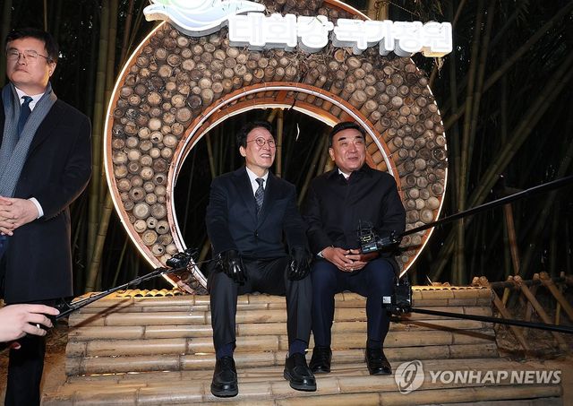 울산 태화강 국가정원 찾은 김민석 총리