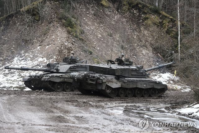 나토군의 일부로 에스토니아에서 훈련 중인 영국군