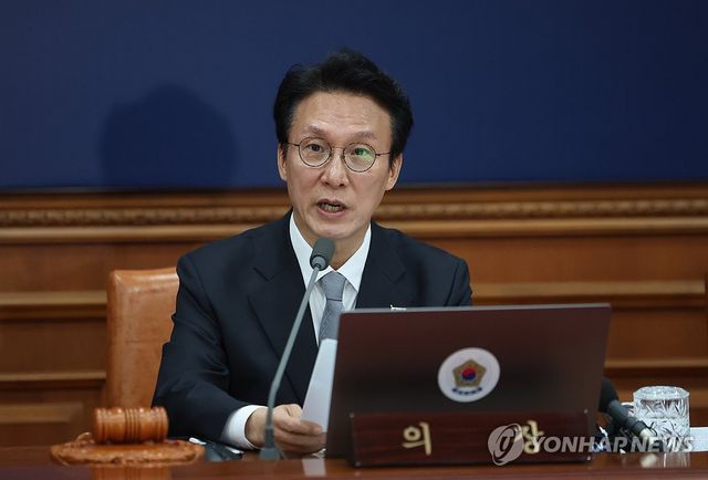 발언하는 김민석 국무총리