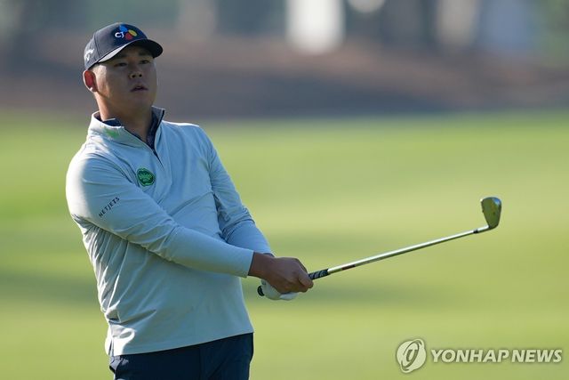 김시우의 RSM 클래식 1라운드 경기 모습