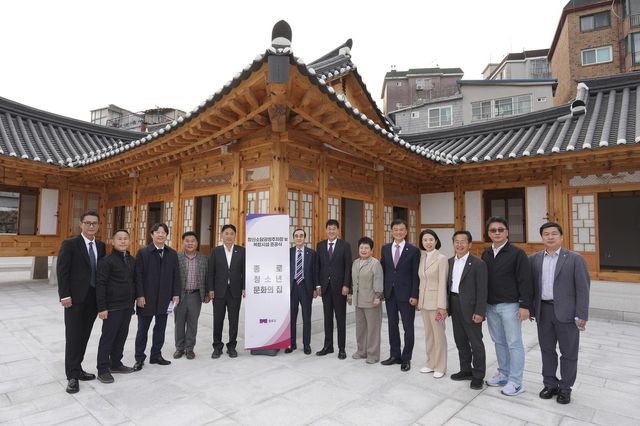 창신소담공영주차장 및 복합시설 준공식 모습