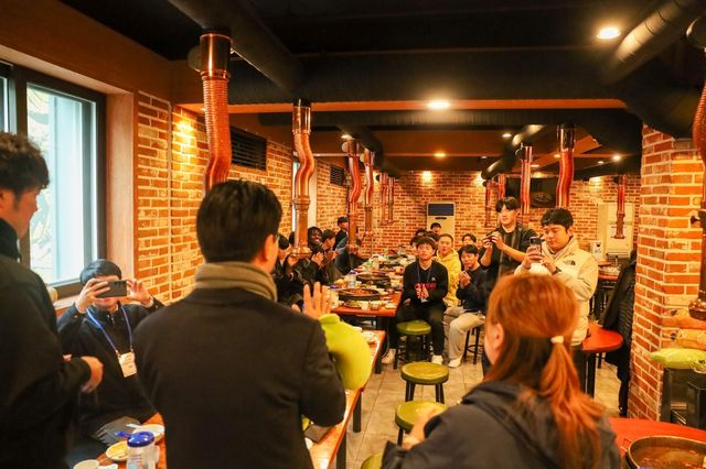 닭갈비 미식 관광 즐기는 돗토리현 고교 농구선수단