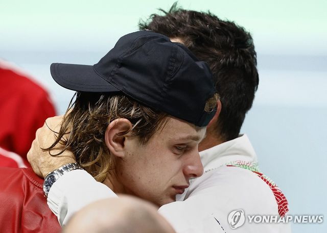 코볼리에게 패한 베리스