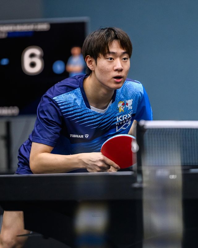 WTT 무스카트에 출전한 오준성의 경기 장면