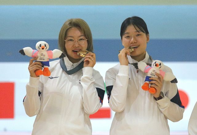 2025 도쿄 데플림픽 볼링 여자 2인조에서 우승한 이찬미-허선실