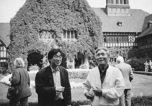 독일 포츠담에서 송두율과 만난 리영희(오른쪽)