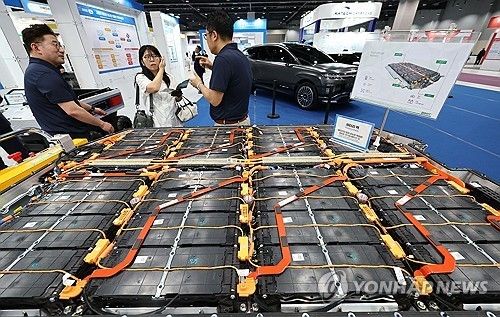 전기차 배터리의 원래 성능을 복원한 재제조 전기차 배터리팩. [연합뉴스 자료사진]