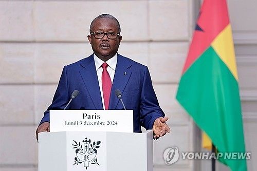 재선 도전하는 우마로 시소코 엠발로 기니비사우 대통령