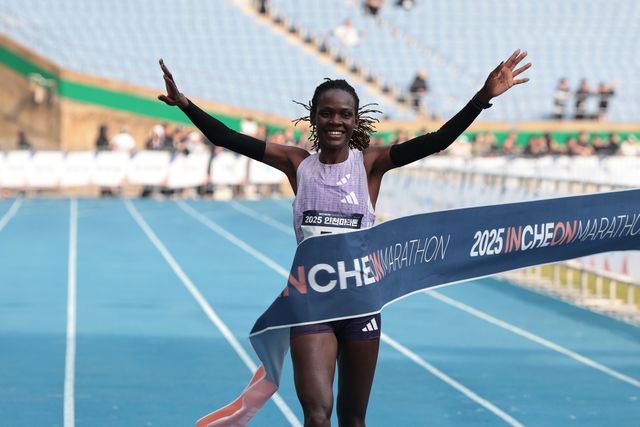 2025 인천국제마라톤 국제 여자부 1위 조안 첼리모 멜리