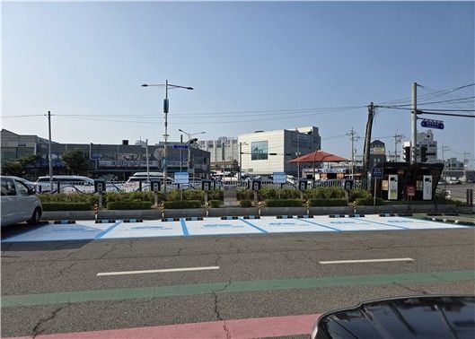 인천항 연안여객터미널 내 전기차 충전시설
