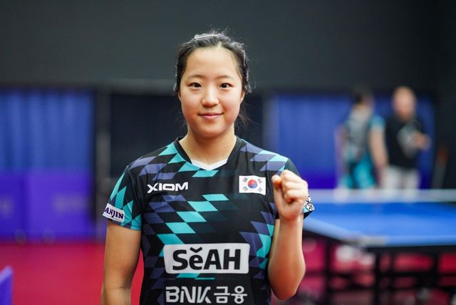  파이팅 외치는 한국 여자탁구 간판 신유빈