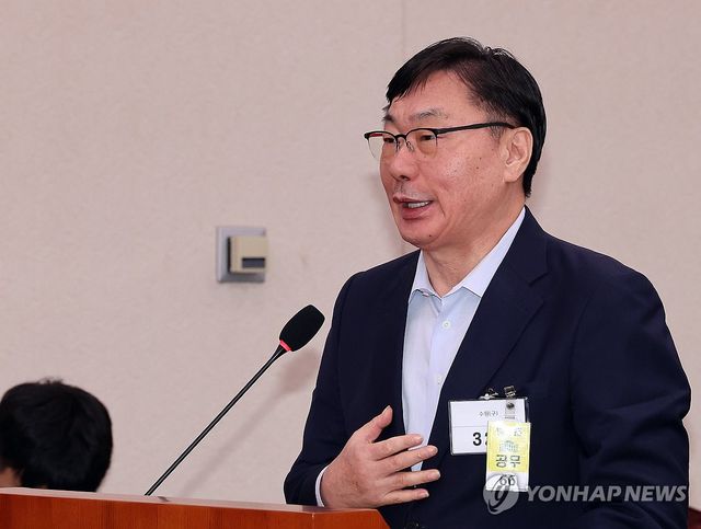 답하는 이화영 전 경기도 평화부지사