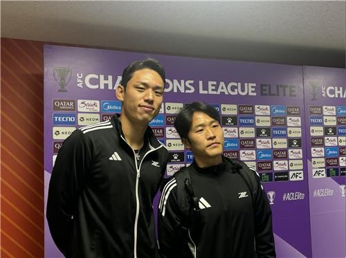 오세훈(왼쪽)과 나상호