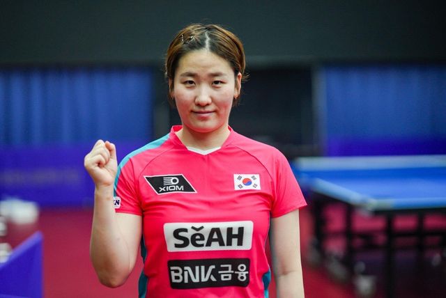 파이팅 외치는 이은혜