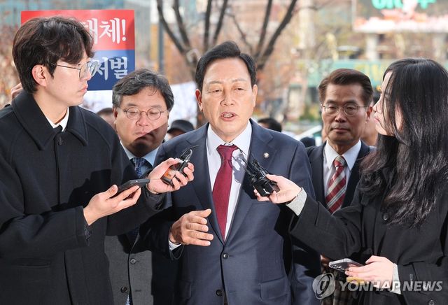 특검 출석하는 김선교 의원