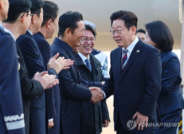 이재명 대통령, 아프리카·중동 순방 마치고 귀국