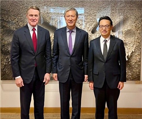 24일 베이징에서 만난 한미일 3국 대사