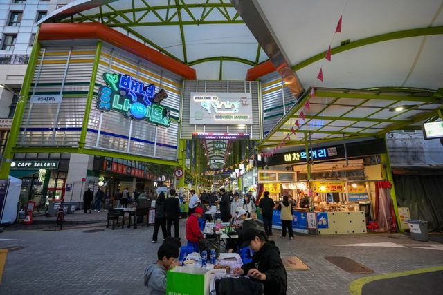 올해 개최된 백년시장 '백년나이트' 모습