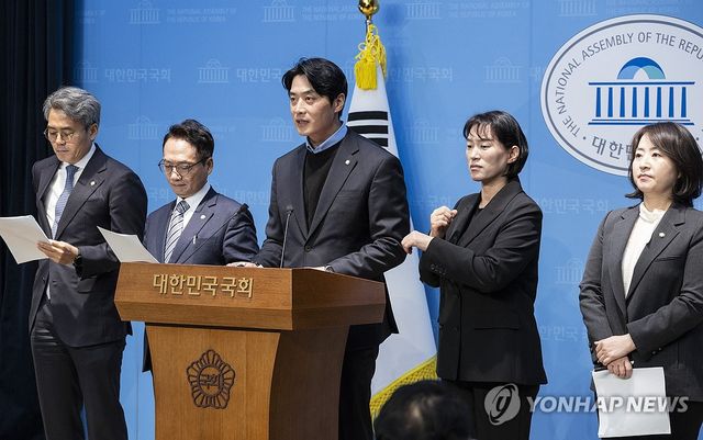 민주당 정치검찰조작 특위 기자회견