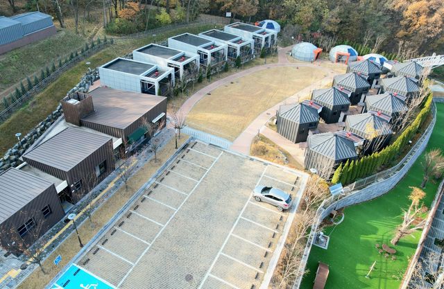 대구 앞산 숲속 책 쉼터